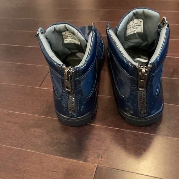 Men’s Guess Ankle Sneakers - Picture 4 of 7